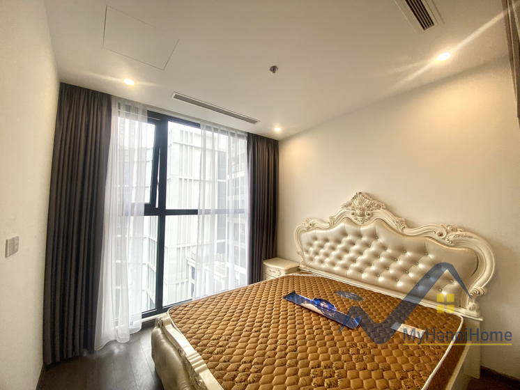 Cho thuê căn hộ 2PN 2WC tại Vinhomes Symphony tòa S5 7