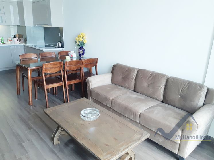 Cho thuê căn hộ 2PN 2WC Vinhomes Symphony Long Biên 3