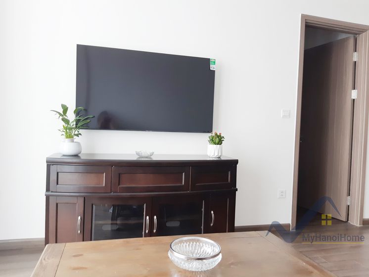 Cho thuê căn hộ 2PN 2WC Vinhomes Symphony Long Biên 4