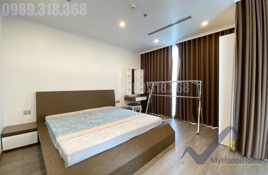 Cho thuê căn hộ 2PN đập thông Symphony diện tích 140m2 6