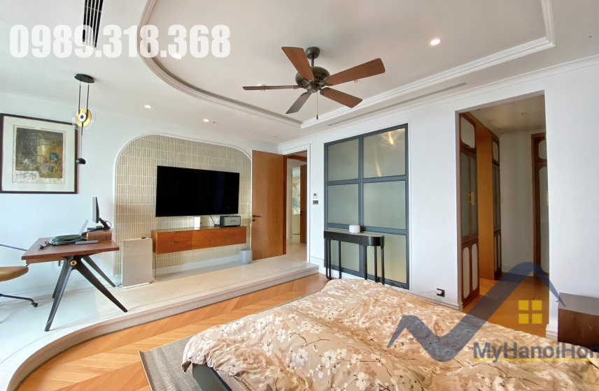 Cho thuê căn hộ đập thông 2PN, 2WC Vinhomes Symphony 150m2 11