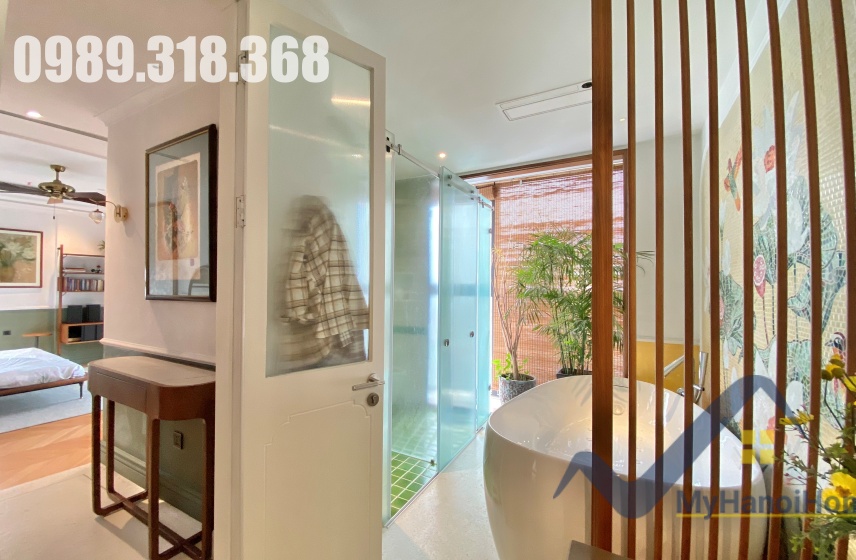Cho thuê căn hộ đập thông 2PN, 2WC Vinhomes Symphony 150m2 20