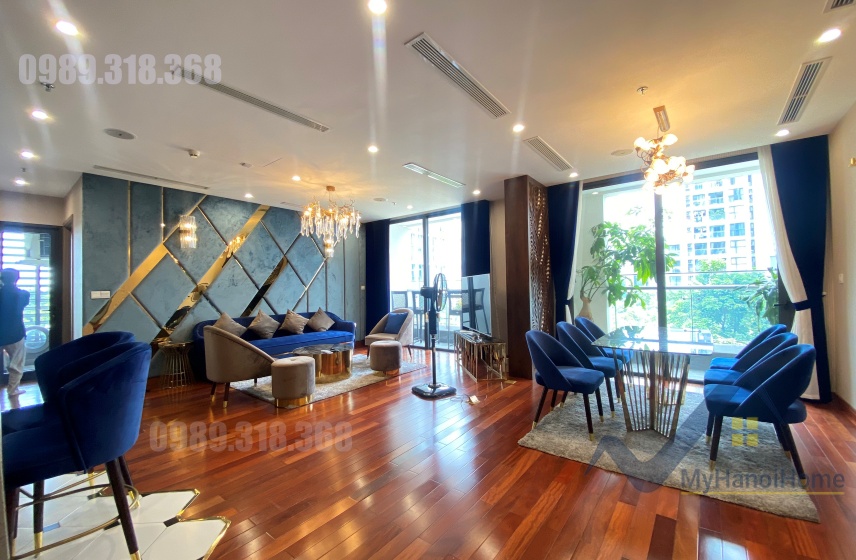 Cho thuê căn hộ đập thông 3PN, 4WC Vinhomes Symphony 130m2 1