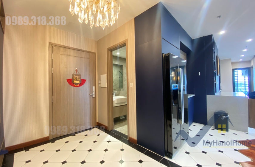 Cho thuê căn hộ đập thông 3PN, 4WC Vinhomes Symphony 130m2 9