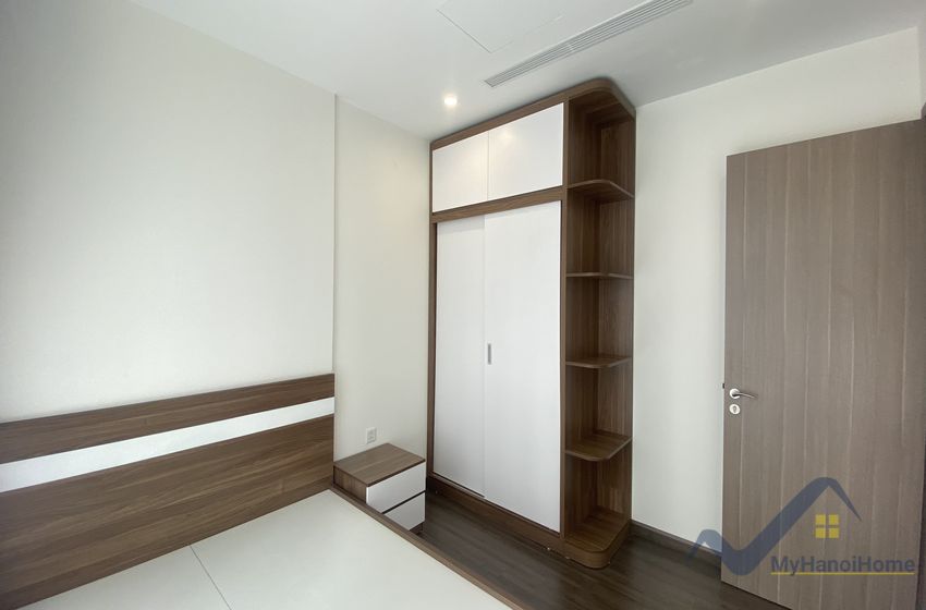 Cho thuê căn hộ đủ đồ Vinhomes Symphony 2PN 2WC 12