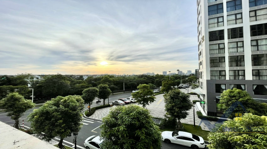 Cho thuê căn hộ Studio Vinhomes Symphony nội thất hiện đại 9