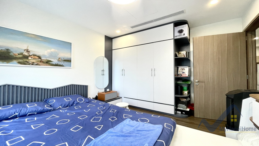 Cho thuê căn hộ Vinhomes Symphony 2PN 2WC đầy đủ đồ 9