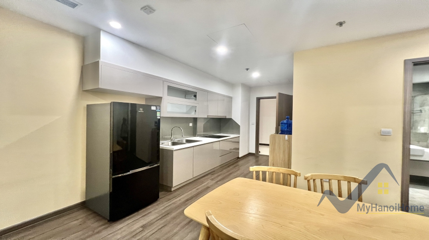 Cho thuê căn hộ Vinhomes Symphony 2PN 2WC đầy đủ nội thất 4