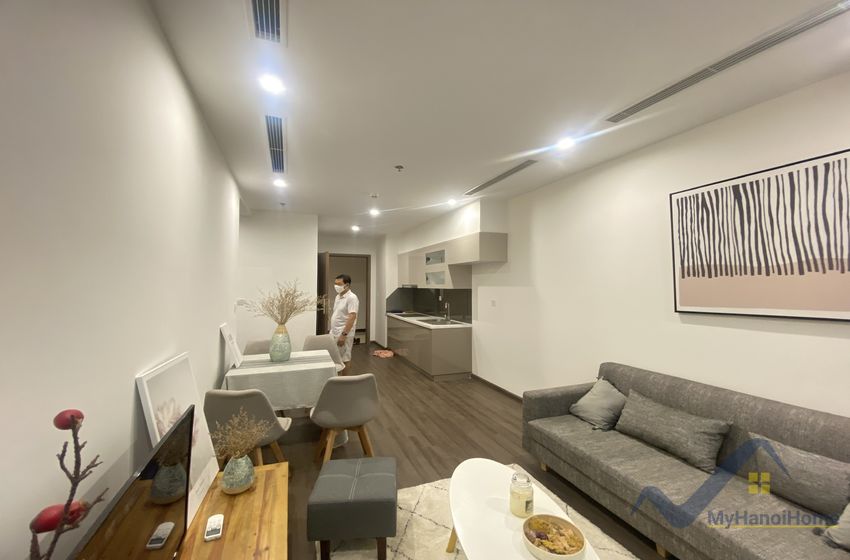 Cho thuê căn hộ Vinhomes Symphony Riverside 2PN 2WC 2