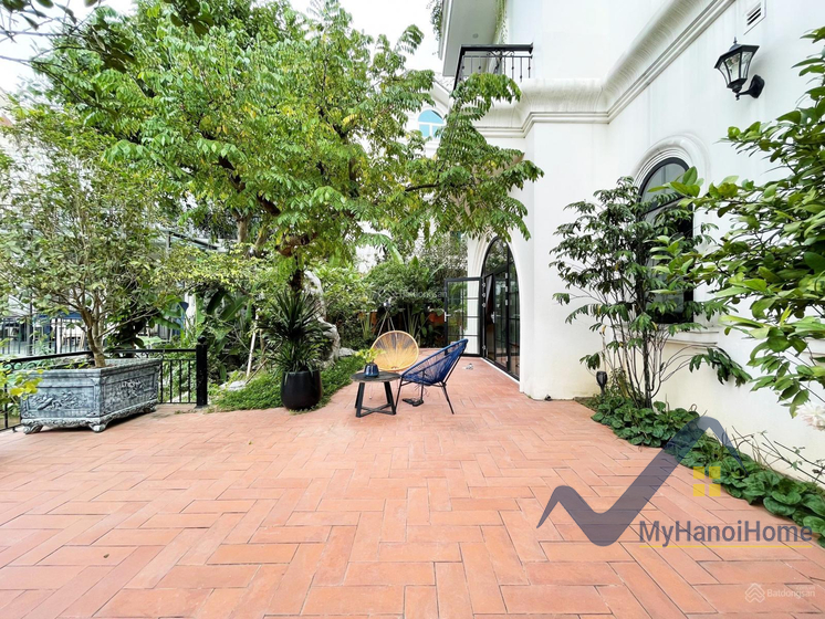 Cho thuê đơn lập biệt thự Vinhomes Riverside Long Biên, đủ đồ 1