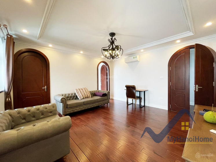 Cho thuê đơn lập biệt thự Vinhomes Riverside Long Biên, đủ đồ 11