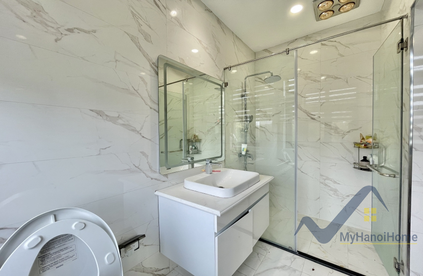 Cho thuê đơn lập Vinhomes Harmony full nội thất bên Hồ 10