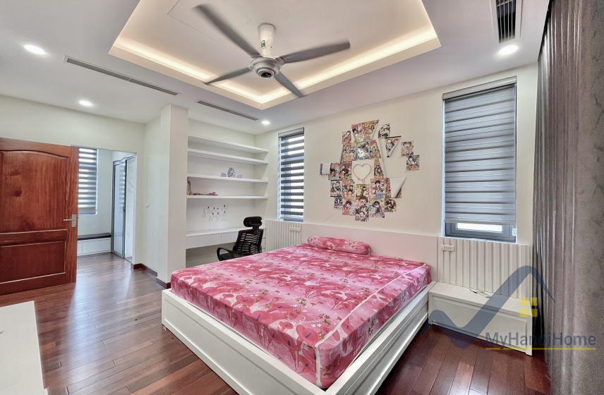 Cho thuê đơn lập Vinhomes Harmony full nội thất bên Hồ 8