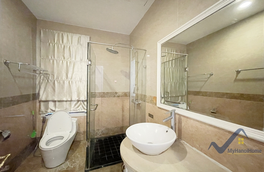 Cho thuê đơn lập Vinhomes Riverside gần Almaz và BIS 15