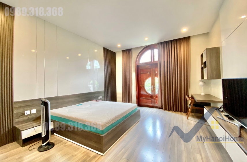 Cho thuê đơn lập Vinhomes Riverside phong cách hiện đại, full đồ 11