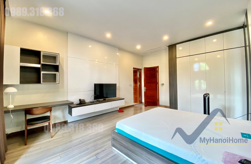Cho thuê đơn lập Vinhomes Riverside phong cách hiện đại, full đồ 12