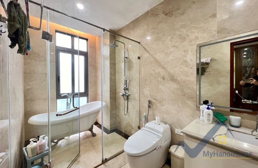 Cho thuê liền kề Nguyệt Quế Harmony Long Biên, gần Vinschool 10