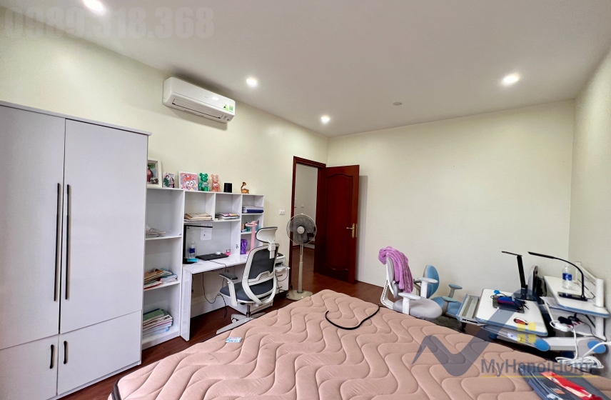 Cho thuê liền kề Nguyệt Quế Harmony Long Biên, gần Vinschool 15