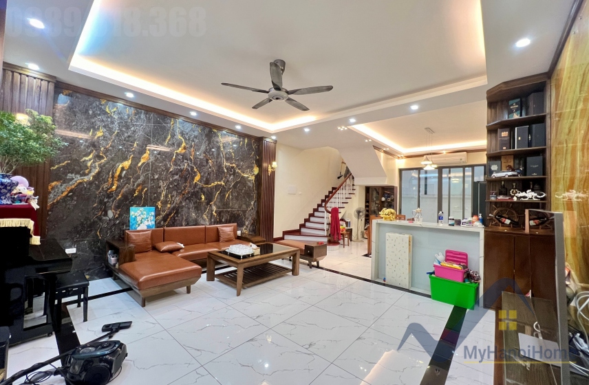 Cho thuê liền kề Nguyệt Quế Harmony Long Biên, gần Vinschool 2