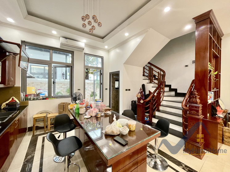 Cho thuê liền kề nhà Vinhomes Harmony khu Nguyệt Quế 2