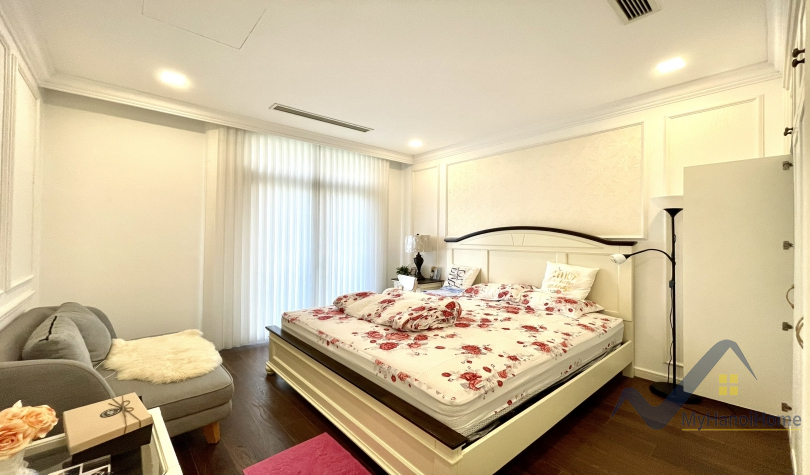 Cho thuê liền kề Vinhomes Harmony, gần mầm non Vinschool 14