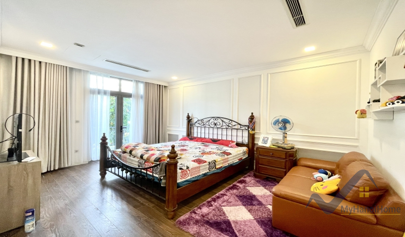 Cho thuê liền kề Vinhomes Harmony, gần mầm non Vinschool 8