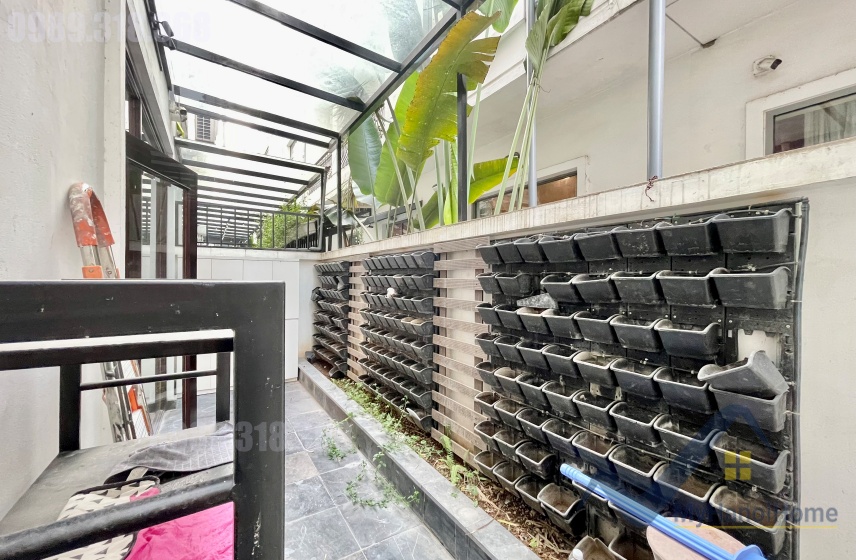 Cho thuê liền kề Vinhomes The Harmony full nội thất gỗ óc chó 6