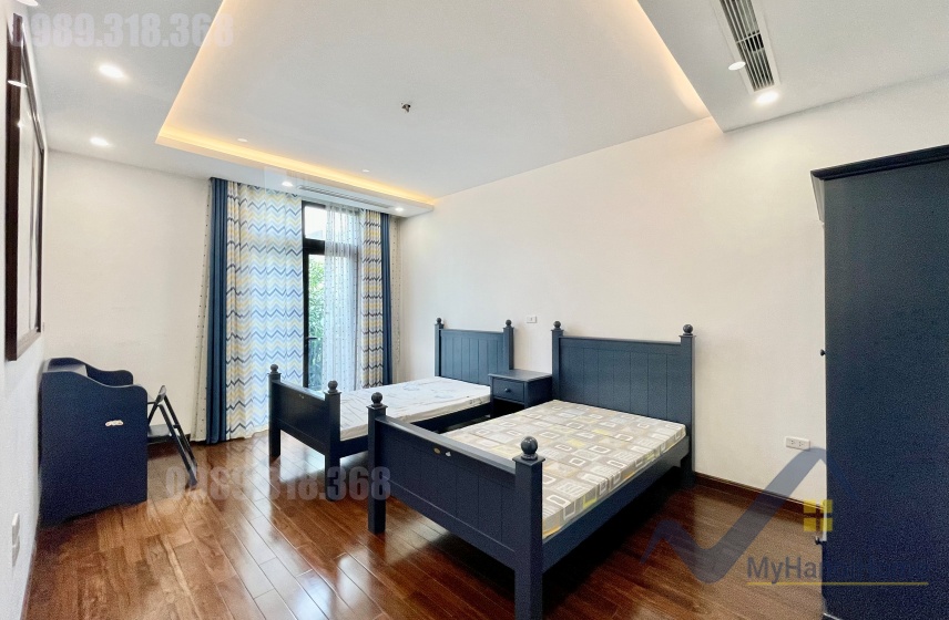Cho thuê liền kề Vinhomes The Harmony full nội thất gỗ óc chó 16