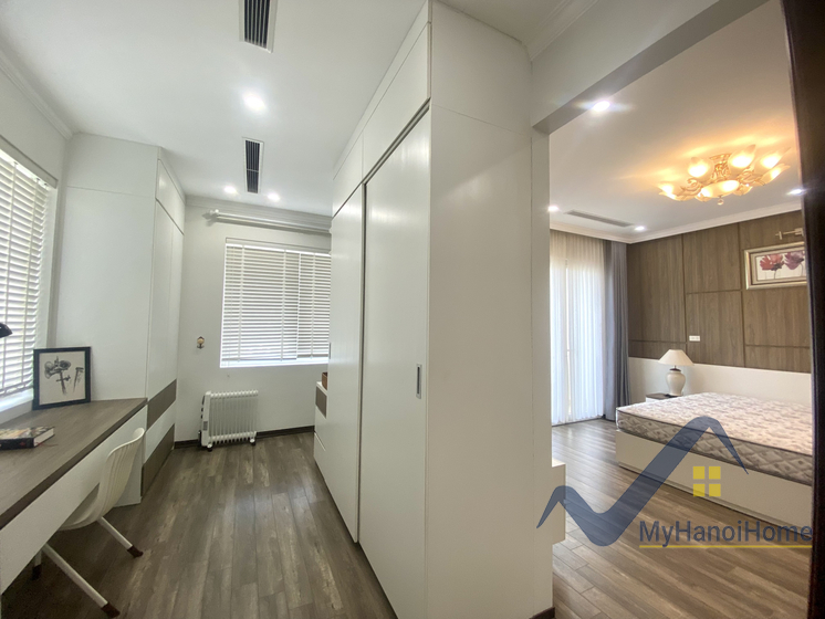 Cho thuê nhà liền kề Vinhome Riverside Long Biên full đồ 11