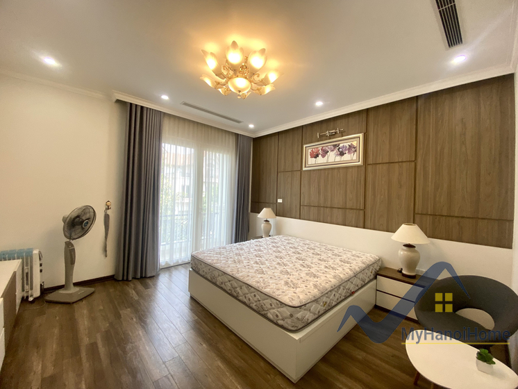 Cho thuê nhà liền kề Vinhome Riverside Long Biên full đồ 7
