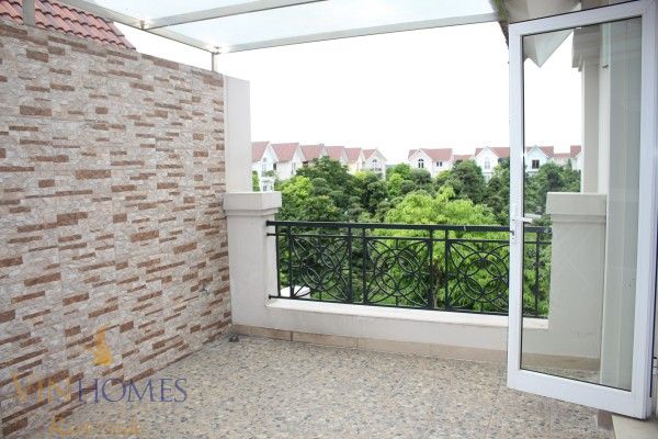 Cho thuê nhà tại Vinhomes Riverside Hoa Lan full nội thất 14