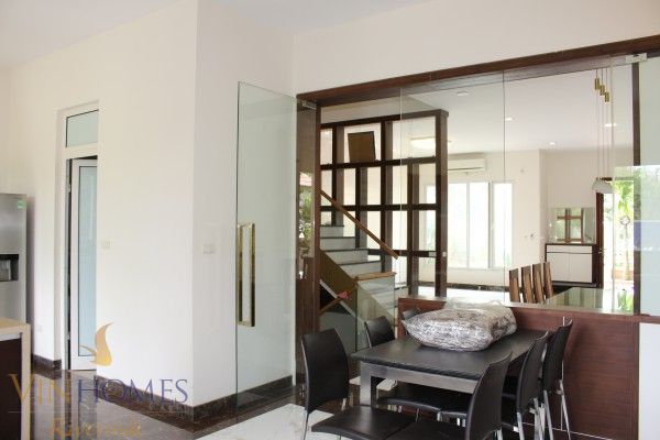 Cho thuê nhà tại Vinhomes Riverside Hoa Lan full nội thất 5