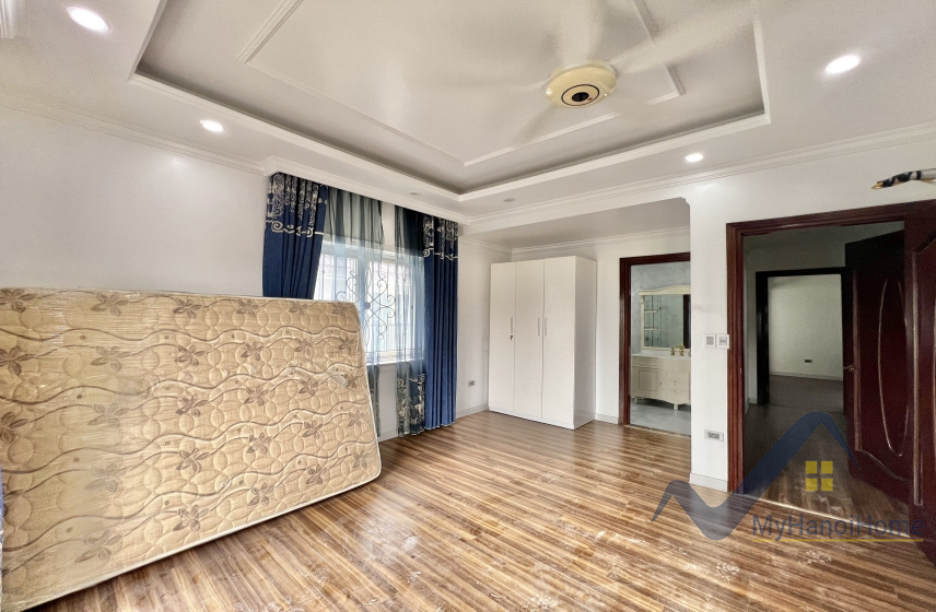 Cho thuê nhà Vinhomes Riverside Long Biên, 4PN đủ nội thất 12