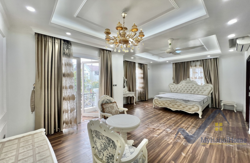 Cho thuê nhà Vinhomes Riverside Long Biên, 4PN đủ nội thất 5
