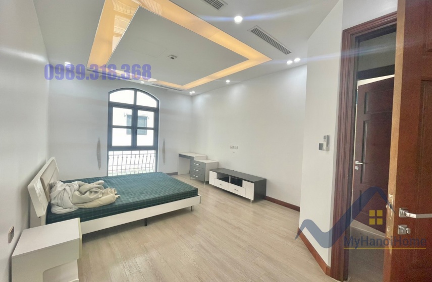 Cho thuê nhà Vinhomes The Harmony, song lập full nội thất 5PN 9
