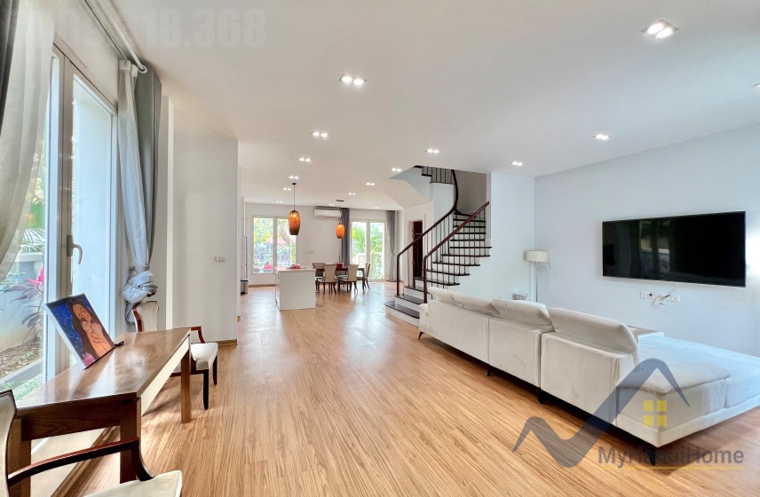 Cho thuê song lập Vinhomes Riverside biệt thự full đồ 1