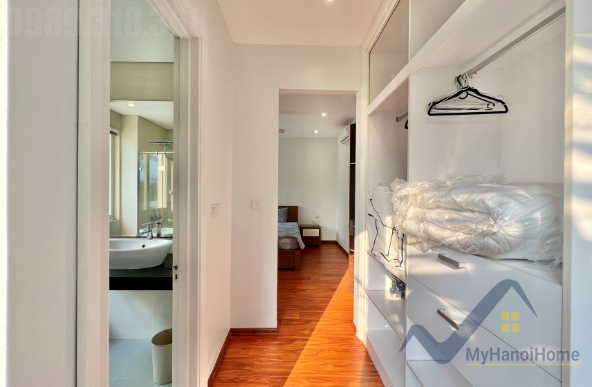 Cho thuê song lập Vinhomes Riverside biệt thự full đồ 11