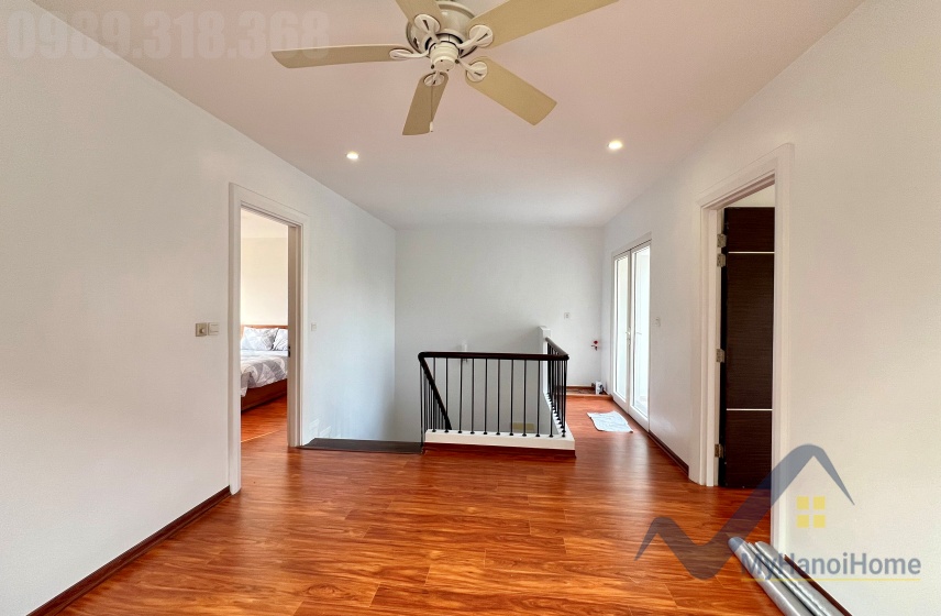 Cho thuê song lập Vinhomes Riverside biệt thự full đồ 26