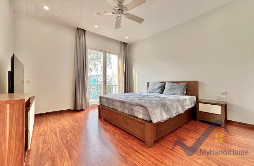 Cho thuê song lập Vinhomes Riverside biệt thự full đồ 9