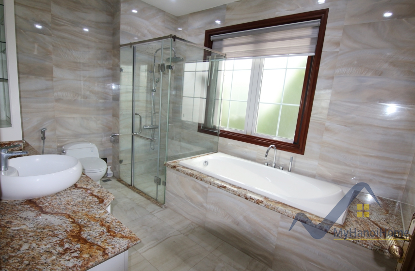 Cho thuê song lập Vinhomes Riverside đầy đủ nội thất 4PN 9