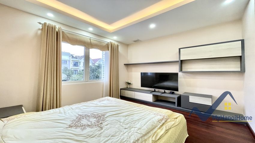 Cho thuê Vinhomes Riverside căn song lập full nội thất 16