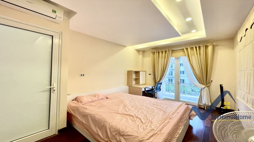 Cho thuê Vinhomes Riverside căn song lập full nội thất 19