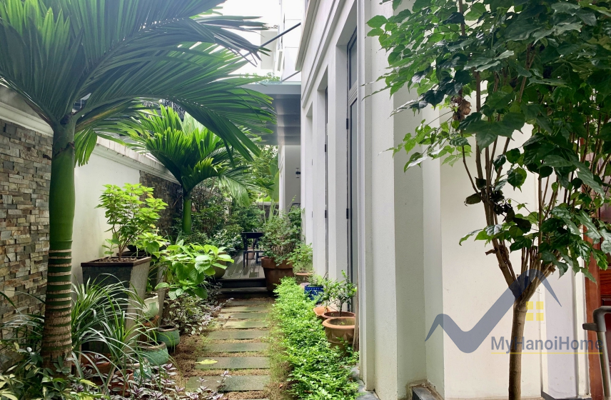 Chủ nhà bán biệt thự Vinhomes Harmony hoàn thiện nội thất 9