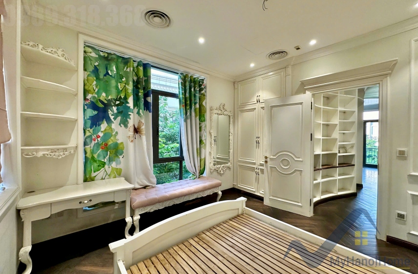 Chủ nhà cho thuê biệt thự Vinhomes Harmony đủ đồ bên Hồ 16