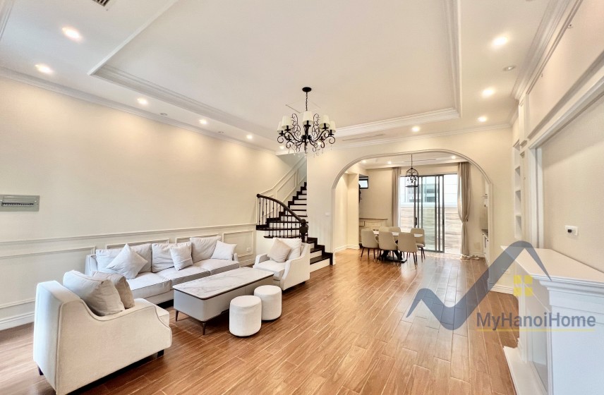 Chủ nhà cho thuê nhà Vinhomes Harmony có nội thất hiện đại 1