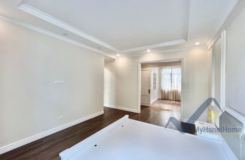 Chủ nhà cho thuê nhà Vinhomes Harmony có nội thất hiện đại 7