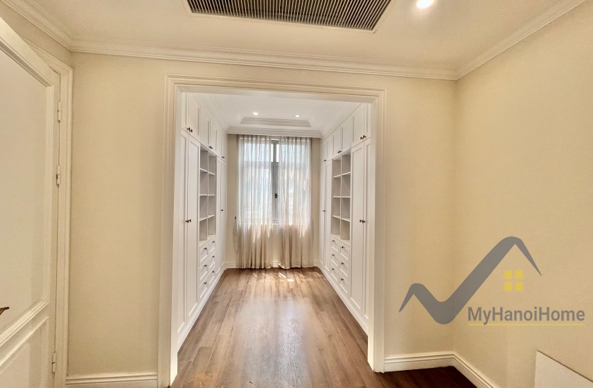 Chủ nhà cho thuê nhà Vinhomes Harmony có nội thất hiện đại 9