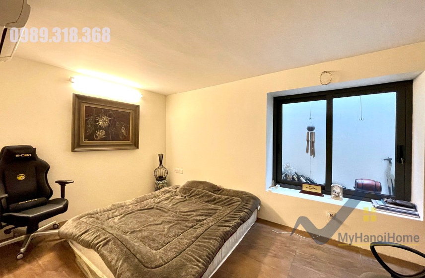 Đơn lập Vinhomes Riverside cần cho thuê full nội thất 18