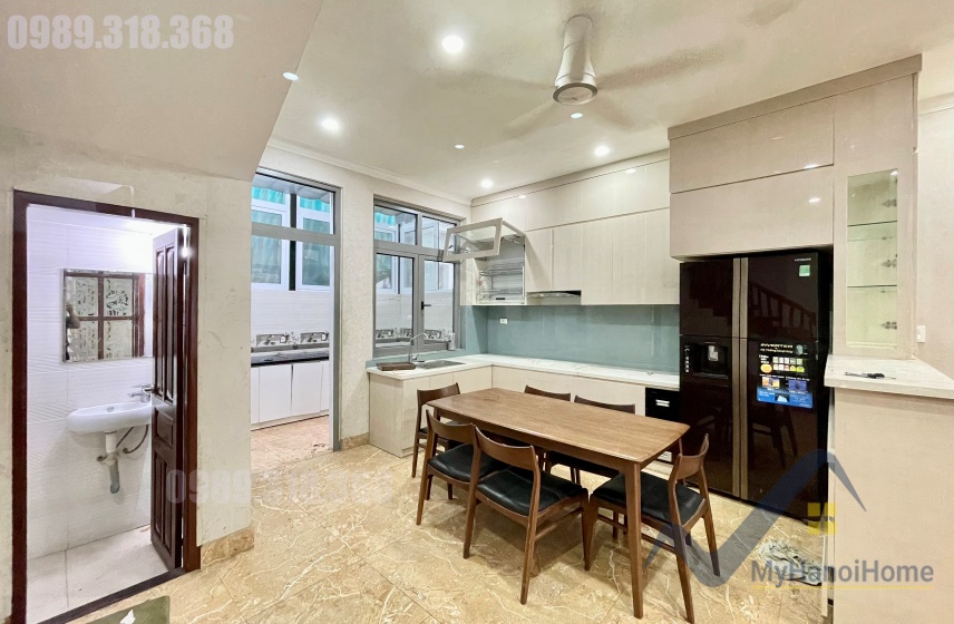 Nhà cho thuê Vinhomes Harmony, full nội thất 4PN 3