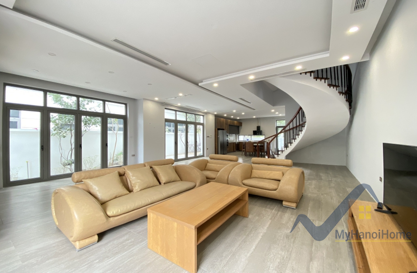 Nhà cho thuê Vinhomes Harmony full nội thất ngay cạnh Hồ 1